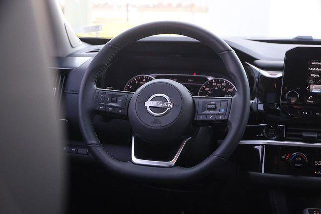 Used 2025 Nissan Pathfinder SL w/ SL Premium Package image 26