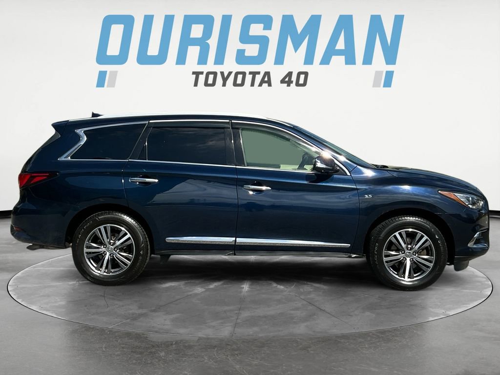 Used 2020 INFINITI QX60 Luxe w/ Essential Package image 8