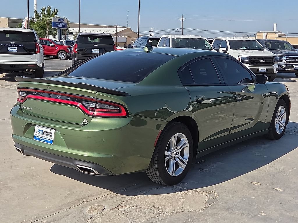 Used 2023 Dodge Charger SXT RWD image 5