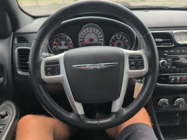 Used 2013 Chrysler 200 Touring w/ Cold Weather Group FWD image 17