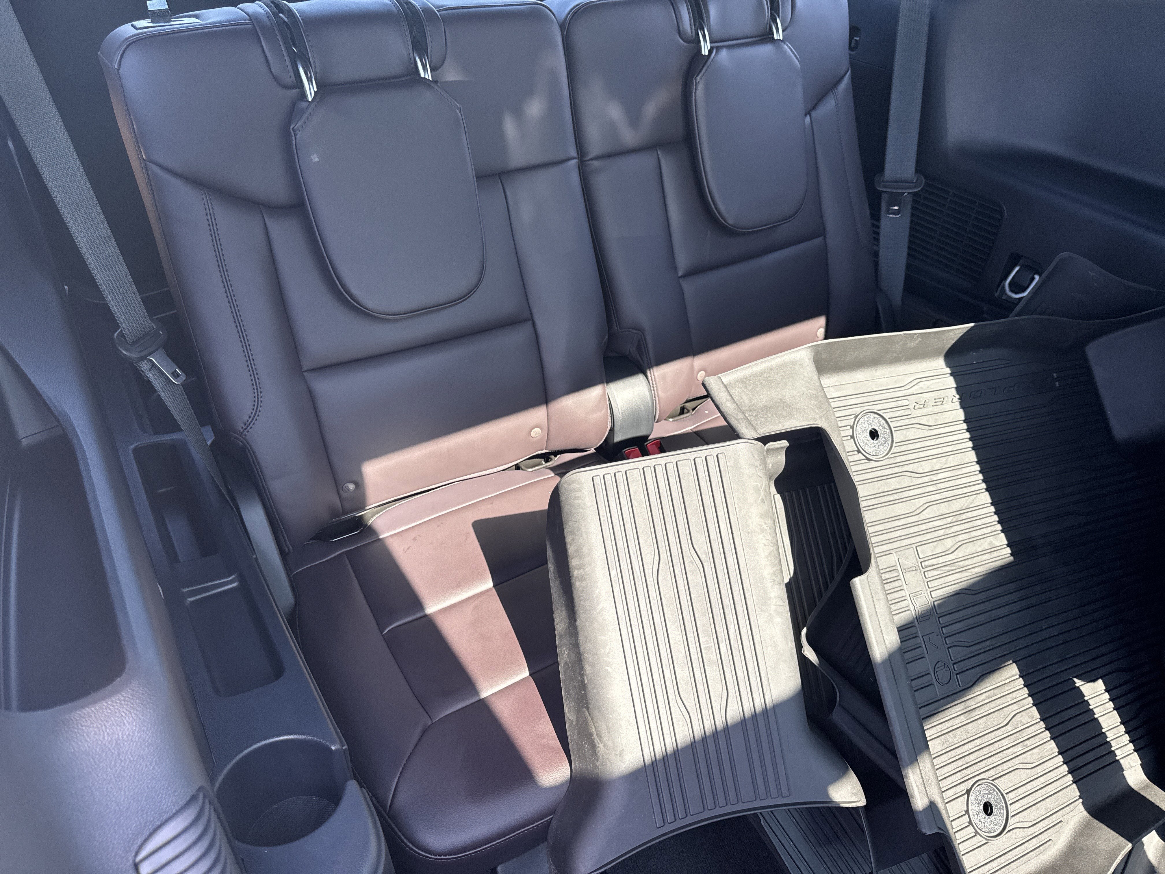 Used 2025 Ford Explorer Platinum w/ Ultimate Package image 19