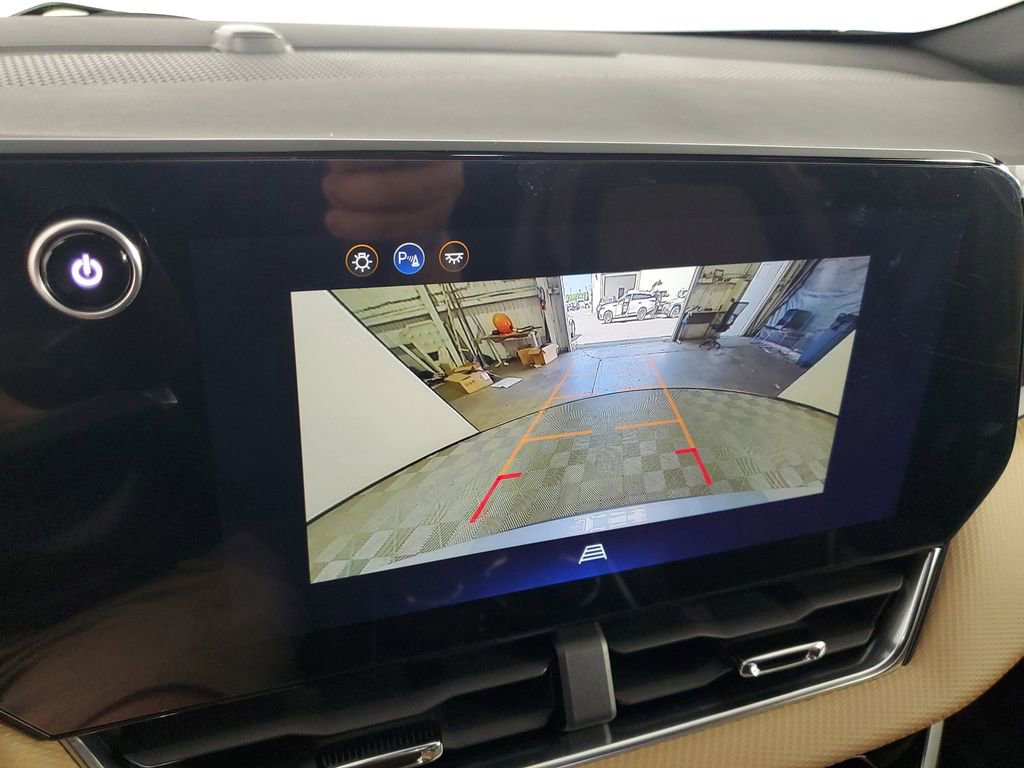 New 2026 Chevrolet Equinox ACTIV FWD image 21