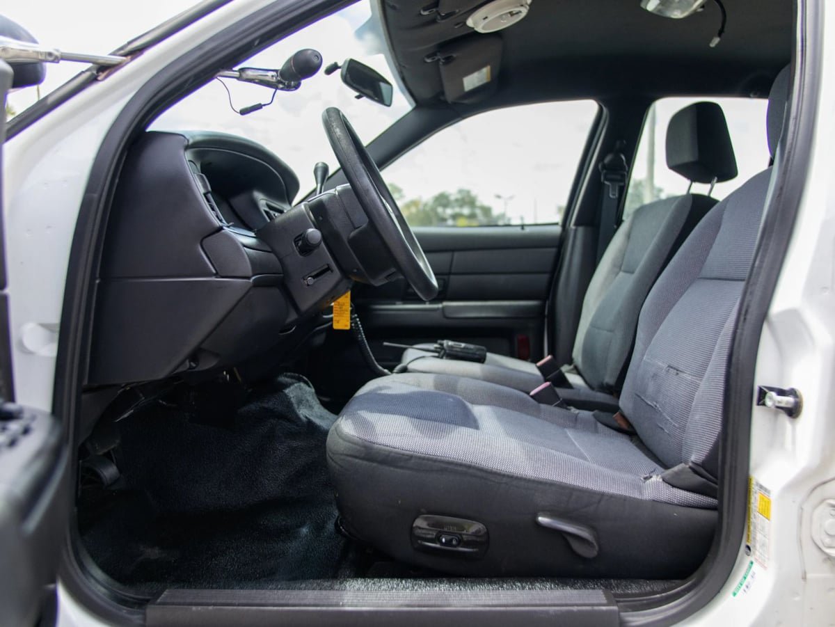 Used 2008 Ford Crown Victoria Police Interceptor RWD image 19