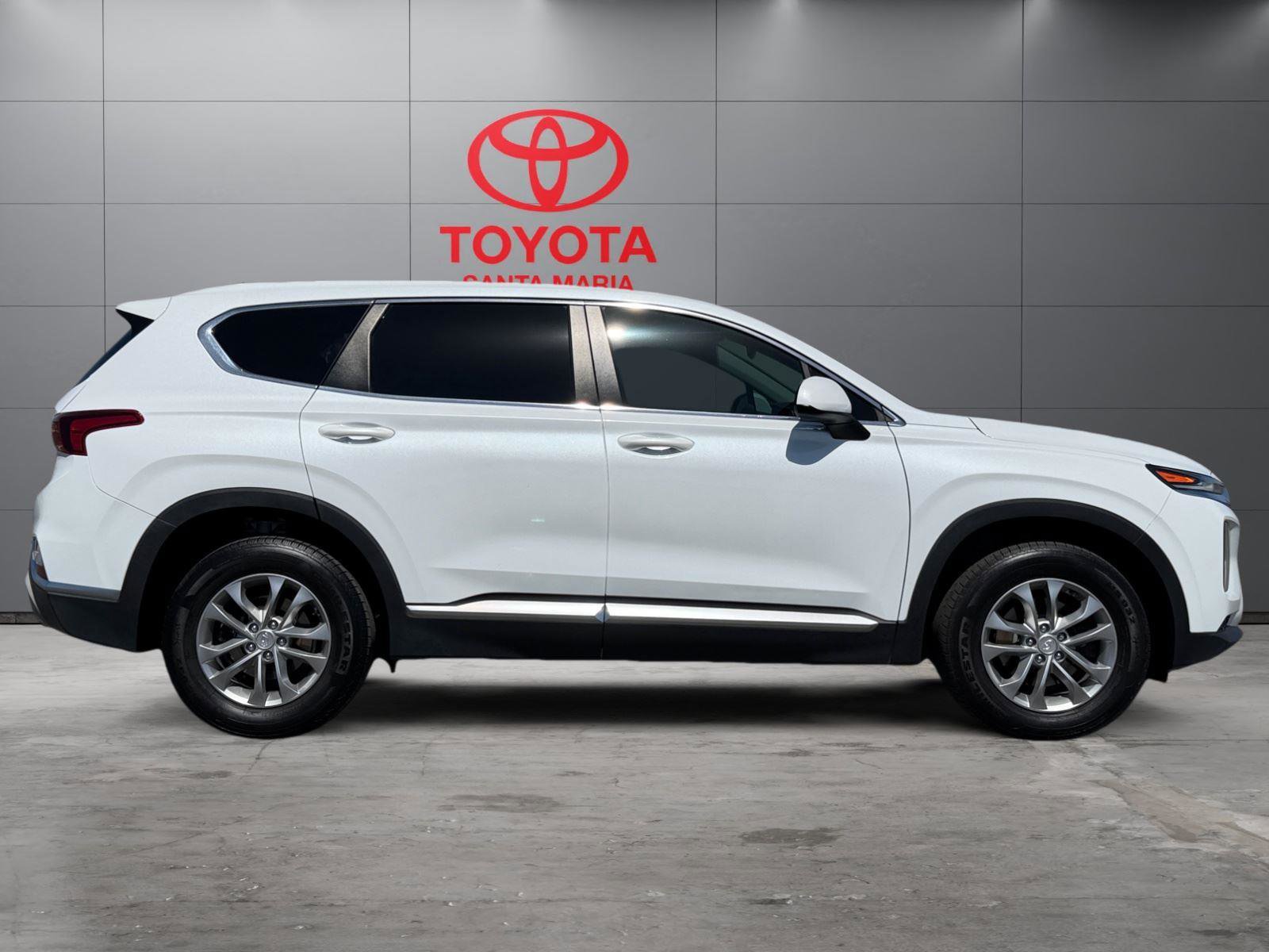 Used 2019 Hyundai Santa Fe SE image 21