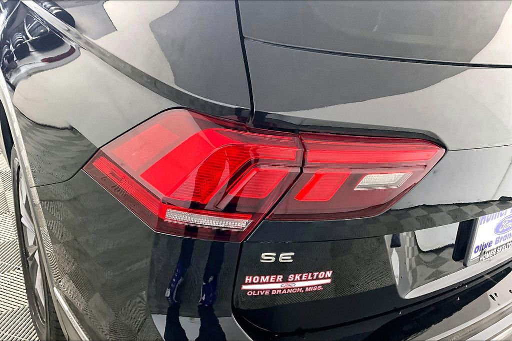 Used 2022 Volkswagen Tiguan SE image 29