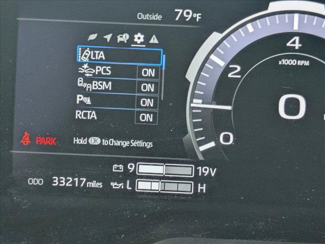 Used 2023 Toyota Sequoia Platinum AWD/4WD image 10