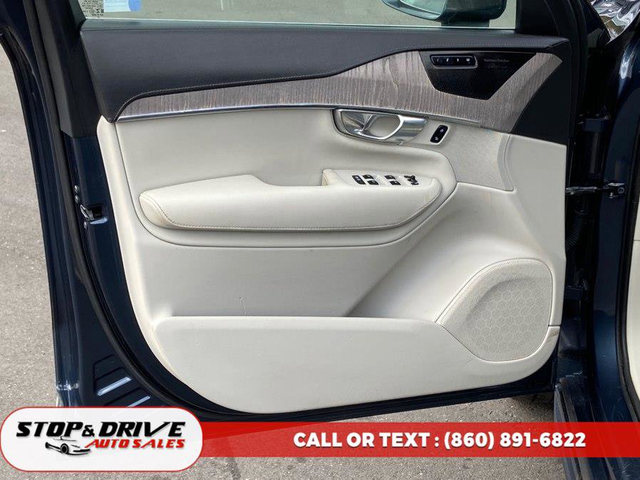 Used 2021 Volvo XC90 T6 Inscription w/ Climate Package image 10