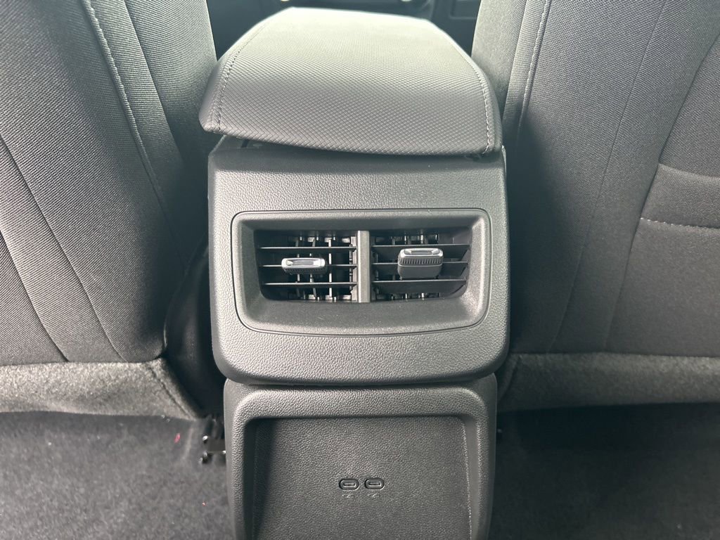 New 2026 Chevrolet Equinox EV LT w/ Comfort Package image 23