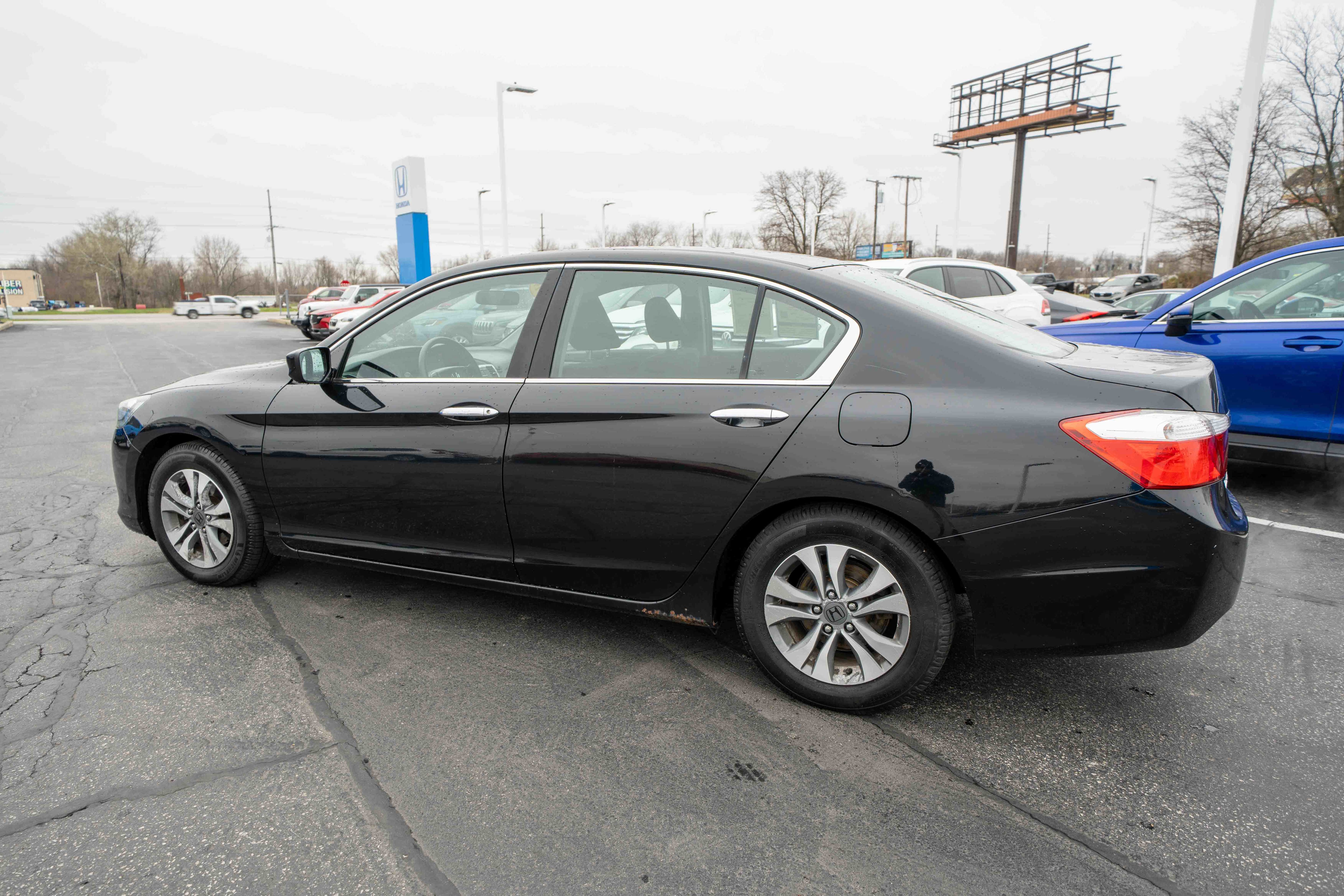 Used 2014 Honda Accord LX image 4