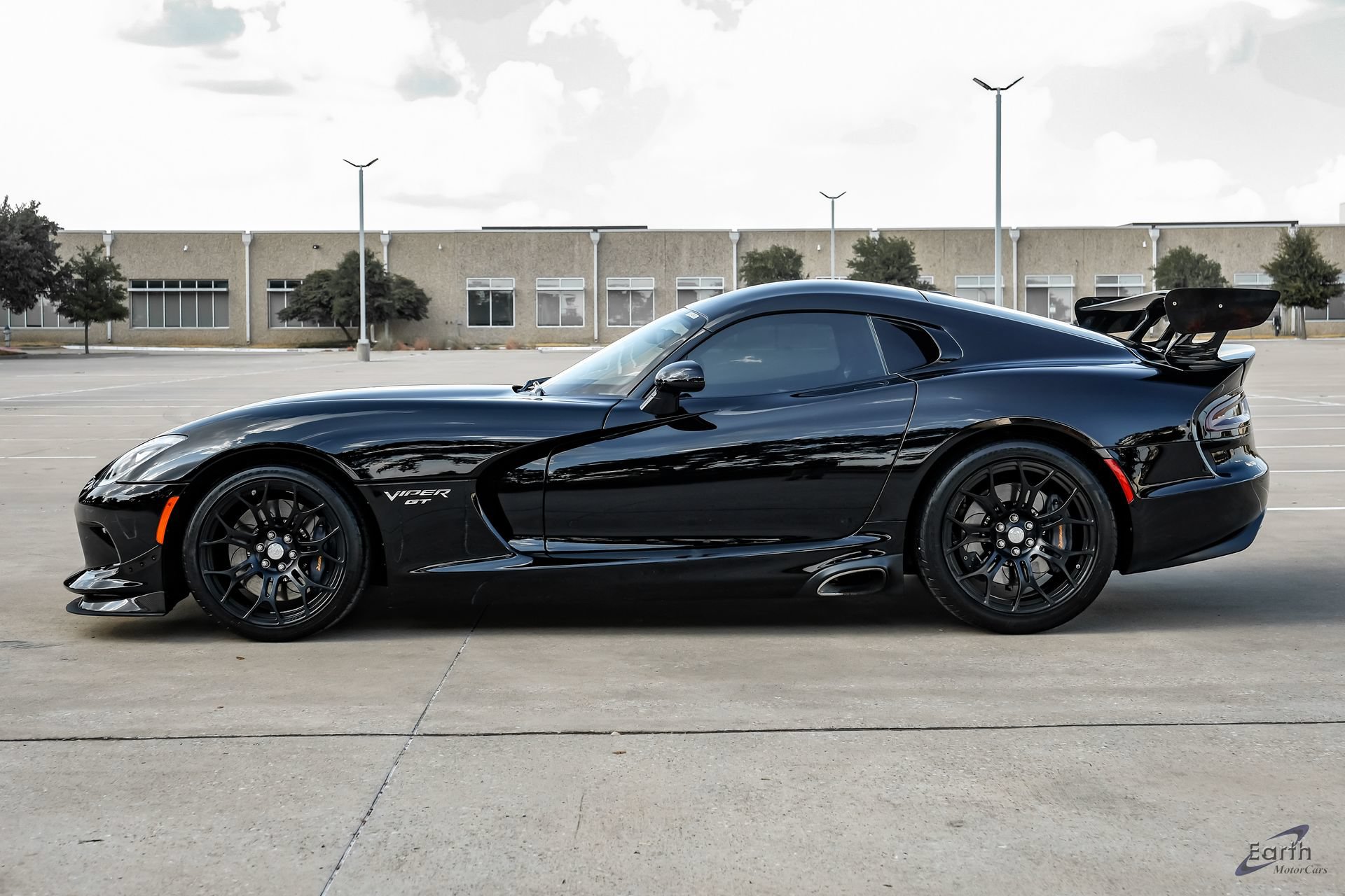 Used 2017 Dodge Viper GTC w/ Time Attack Group 2.0 RWD image 7