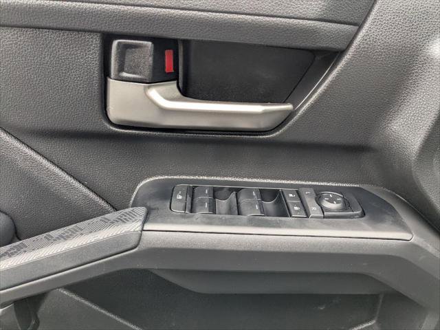 Certified 2025 Toyota Tacoma TRD Sport AWD/4WD image 39