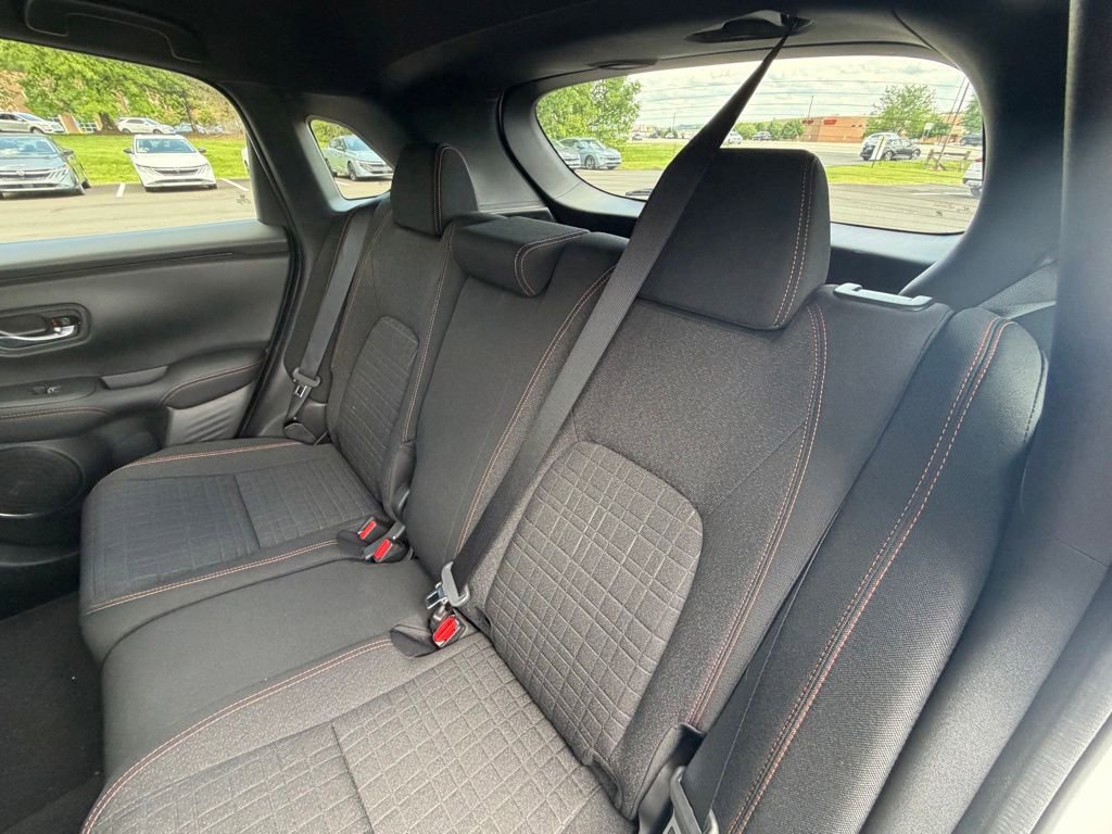 Used 2025 Honda HR-V Sport image 8