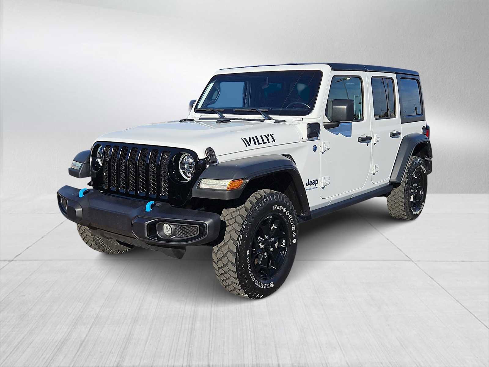 Used 2023 Jeep Wrangler Unlimited w/ Cold Weather Group image 4