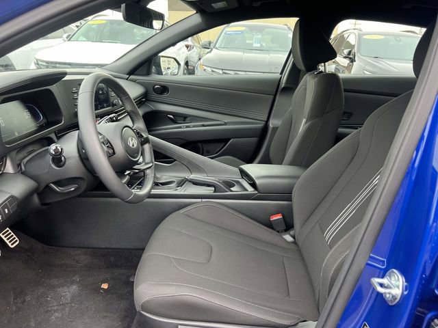 Certified 2025 Hyundai Elantra Sport FWD image 14
