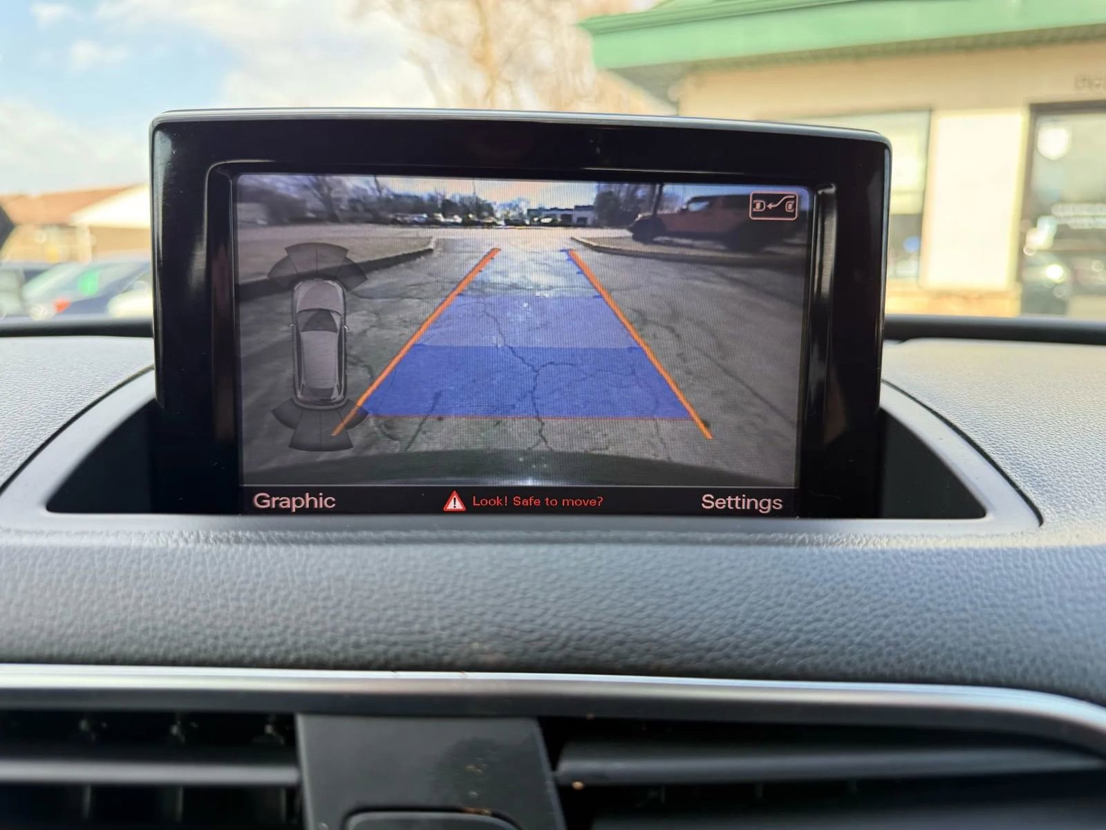 Used 2018 Audi Q3 2.0T Premium image 22