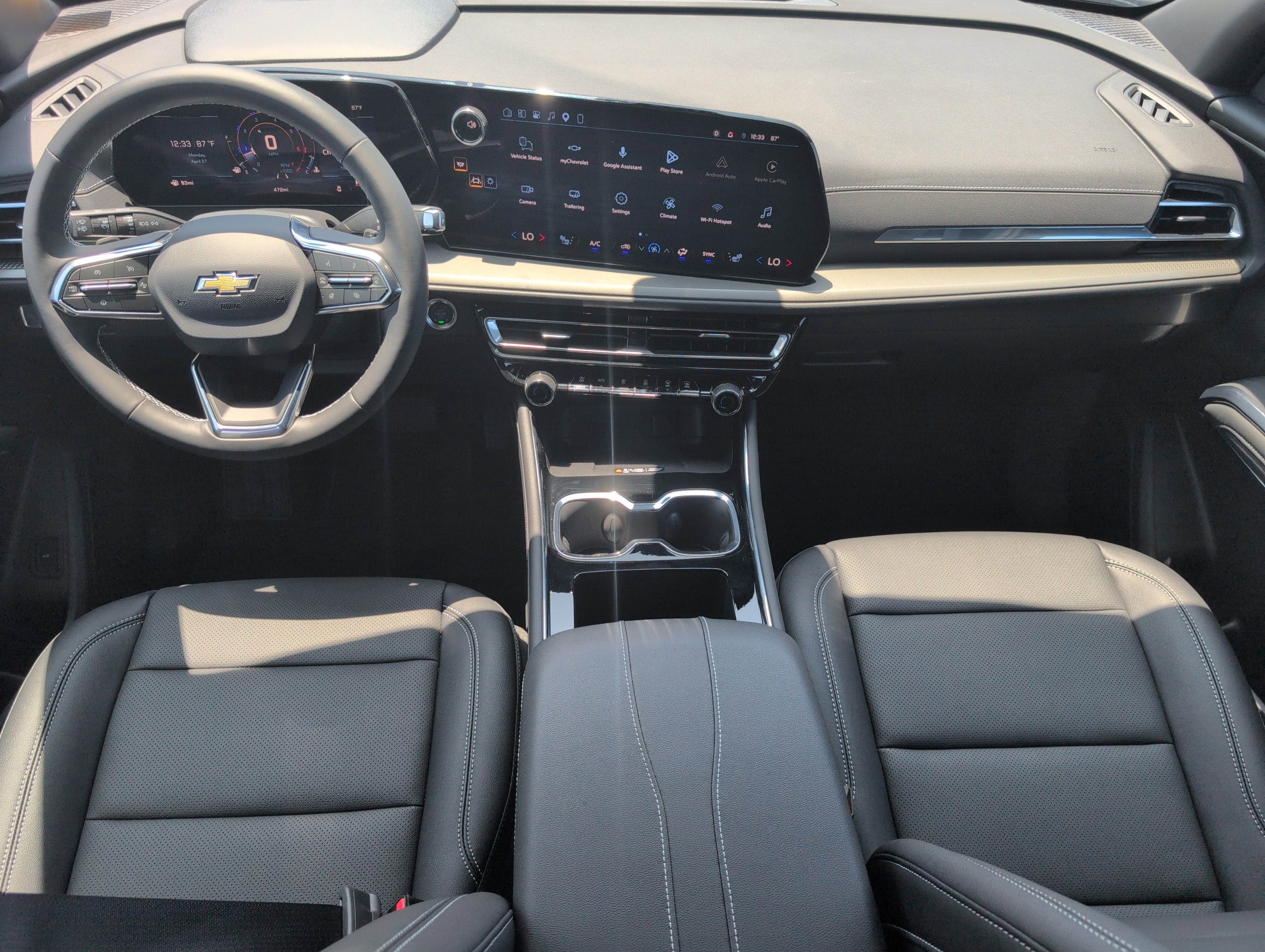 Used 2026 Chevrolet Traverse LT w/ Driver Confidence Package FWD image 27