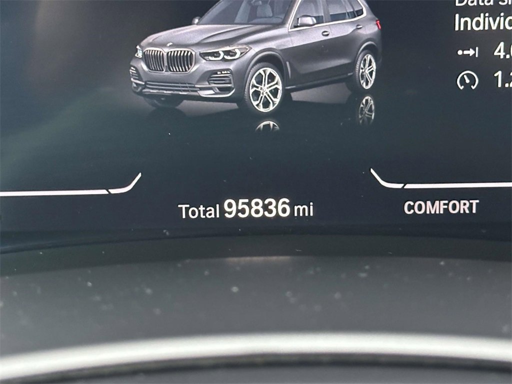 Used 2022 BMW X5 xDrive40i w/ Executive Package image 22