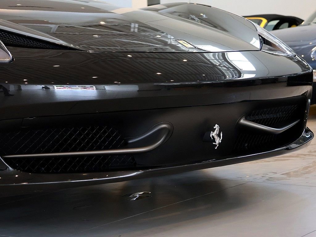 Used 2011 Ferrari 458 Italia Coupe RWD image 15