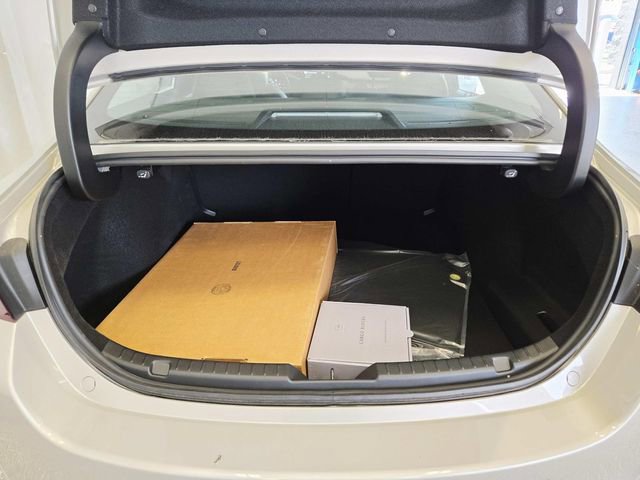 New 2025 MAZDA MAZDA3 2.5 Turbo Sedan w/Premium Plus image 11