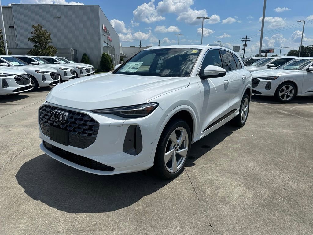 New 2025 Audi Q5 Premium Plus