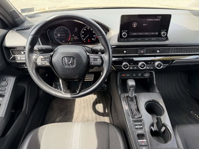 Used 2025 Honda Civic Sport image 3