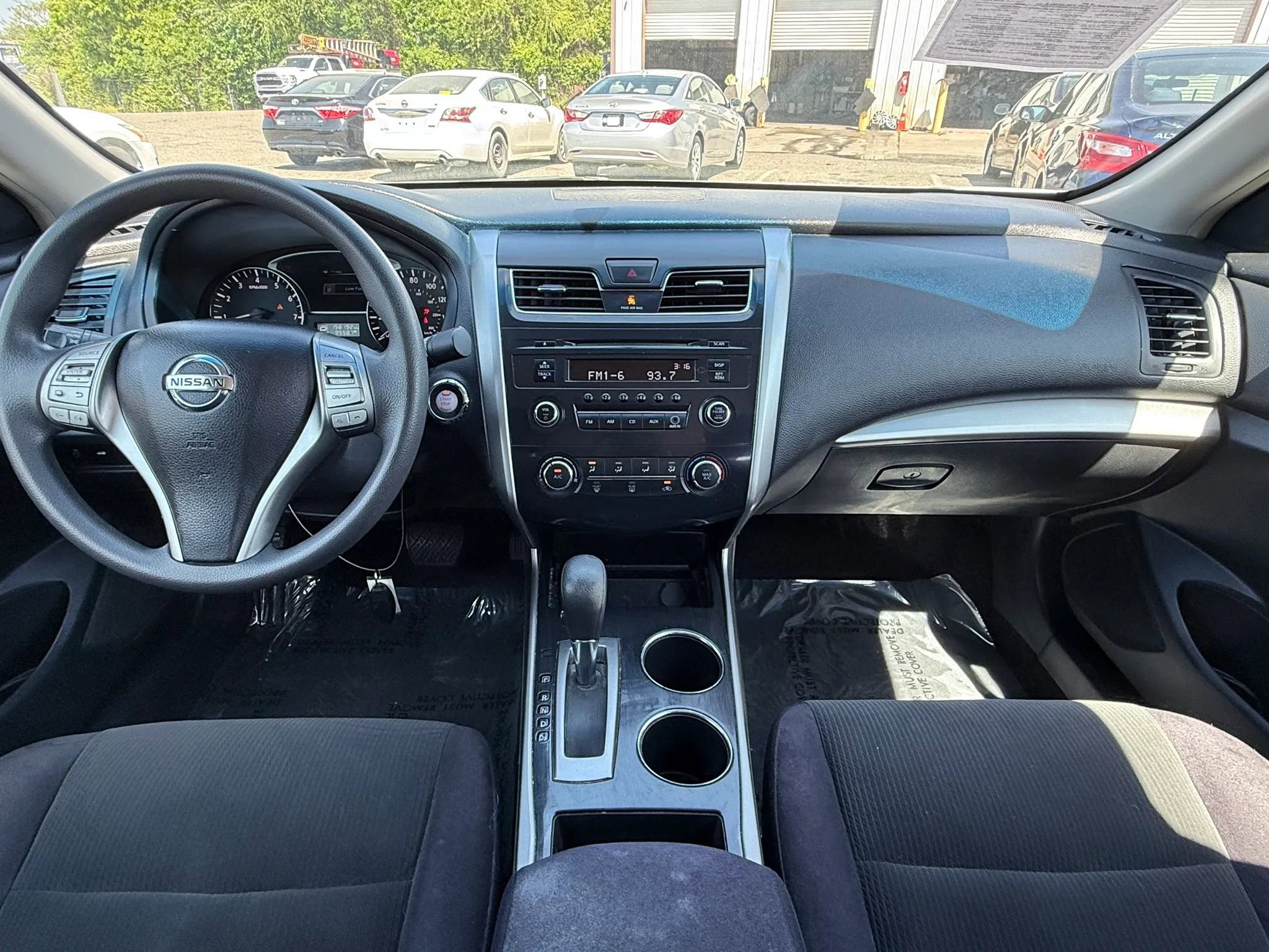 Used 2013 Nissan Altima 2.5 S FWD image 3