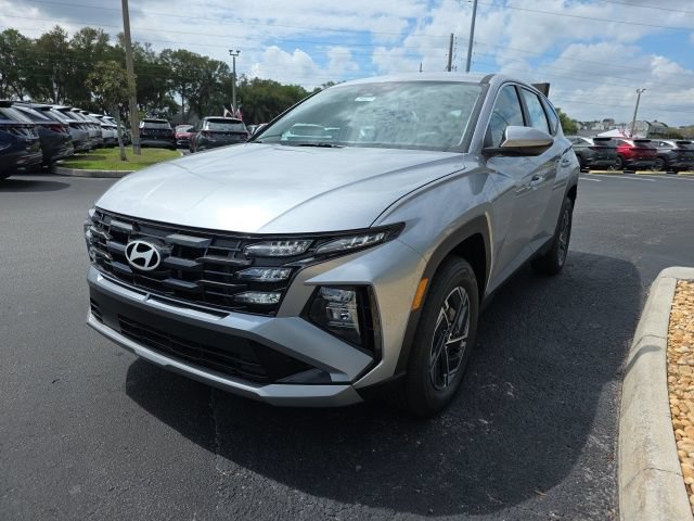 New 2026 Hyundai Tucson Blue SE w/ Tow & Go Package AWD/4WD image 2