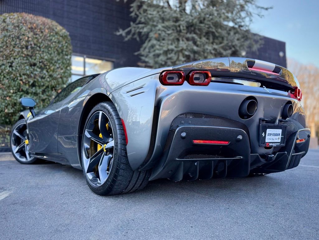 Used 2021 Ferrari SF90 Stradale image 21