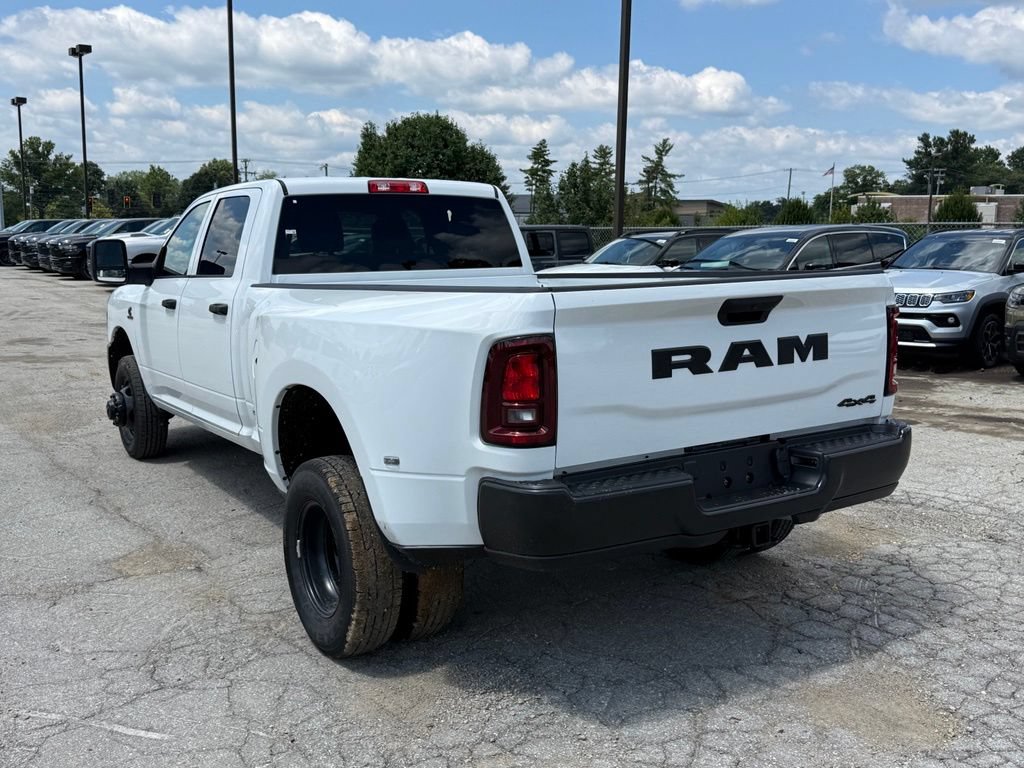 New 2026 RAM 3500 Tradesman AWD/4WD image 9