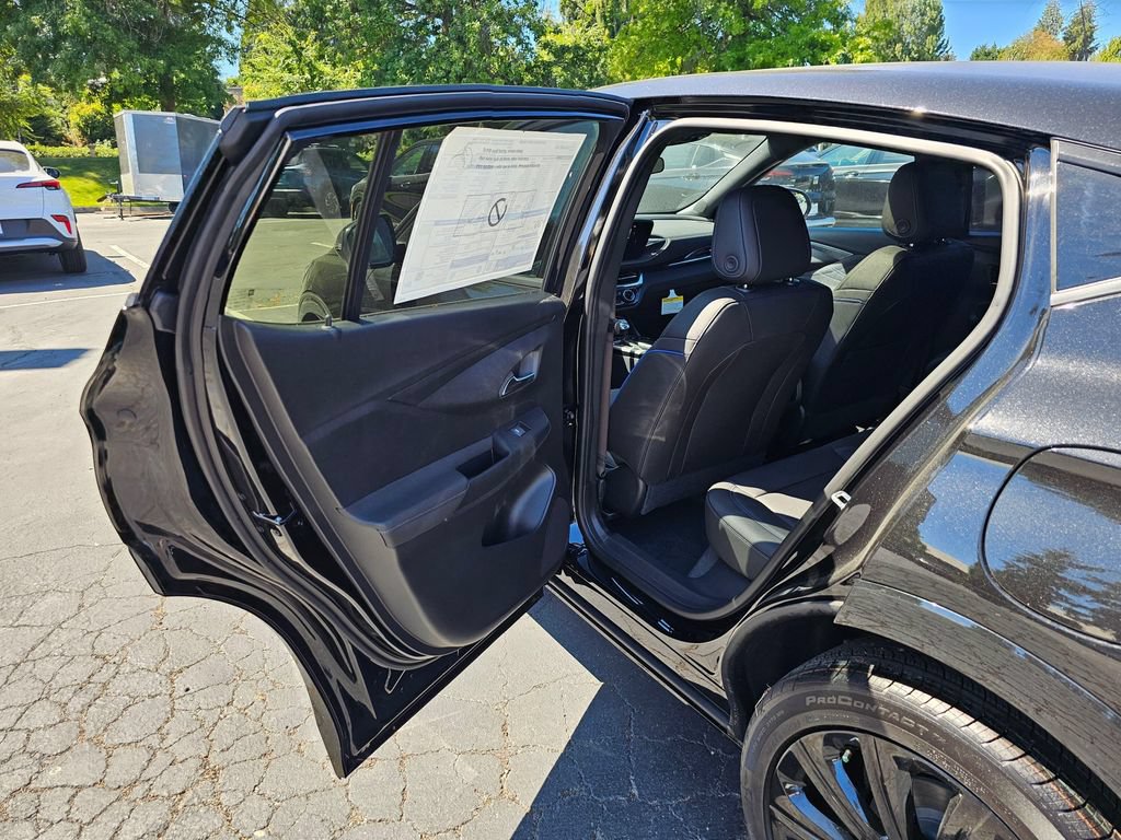 New 2026 Buick Envista Sport Touring w/ Convenience I Package FWD image 15