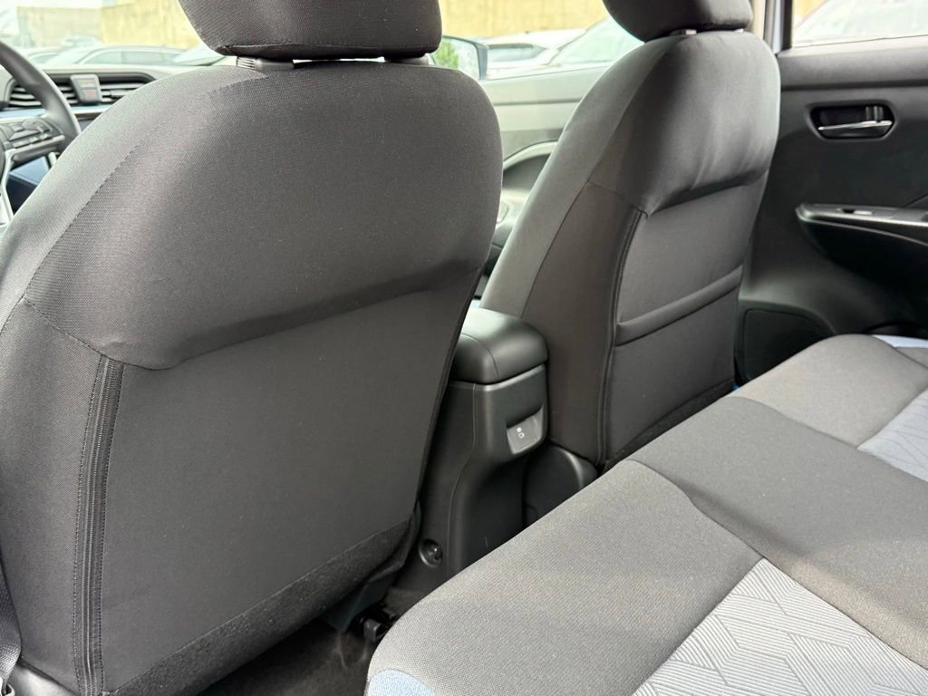 New 2025 Nissan Versa SV w/ Trunk Package FWD image 18