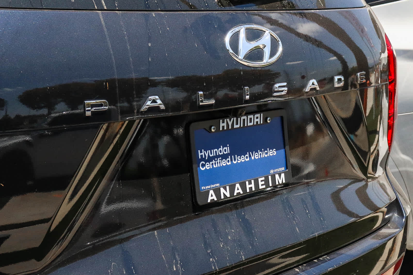Used 2023 Hyundai Palisade SEL w/ Cargo Package FWD image 11