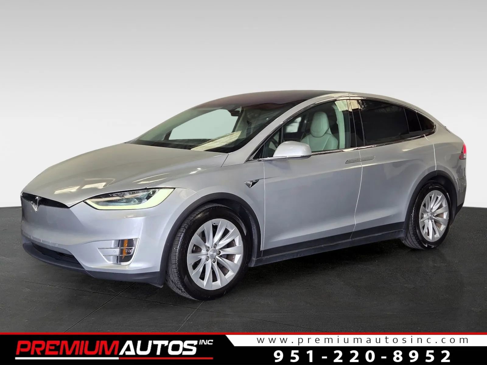 Used 2018 Tesla Model X 75D AWD/4WD image 1