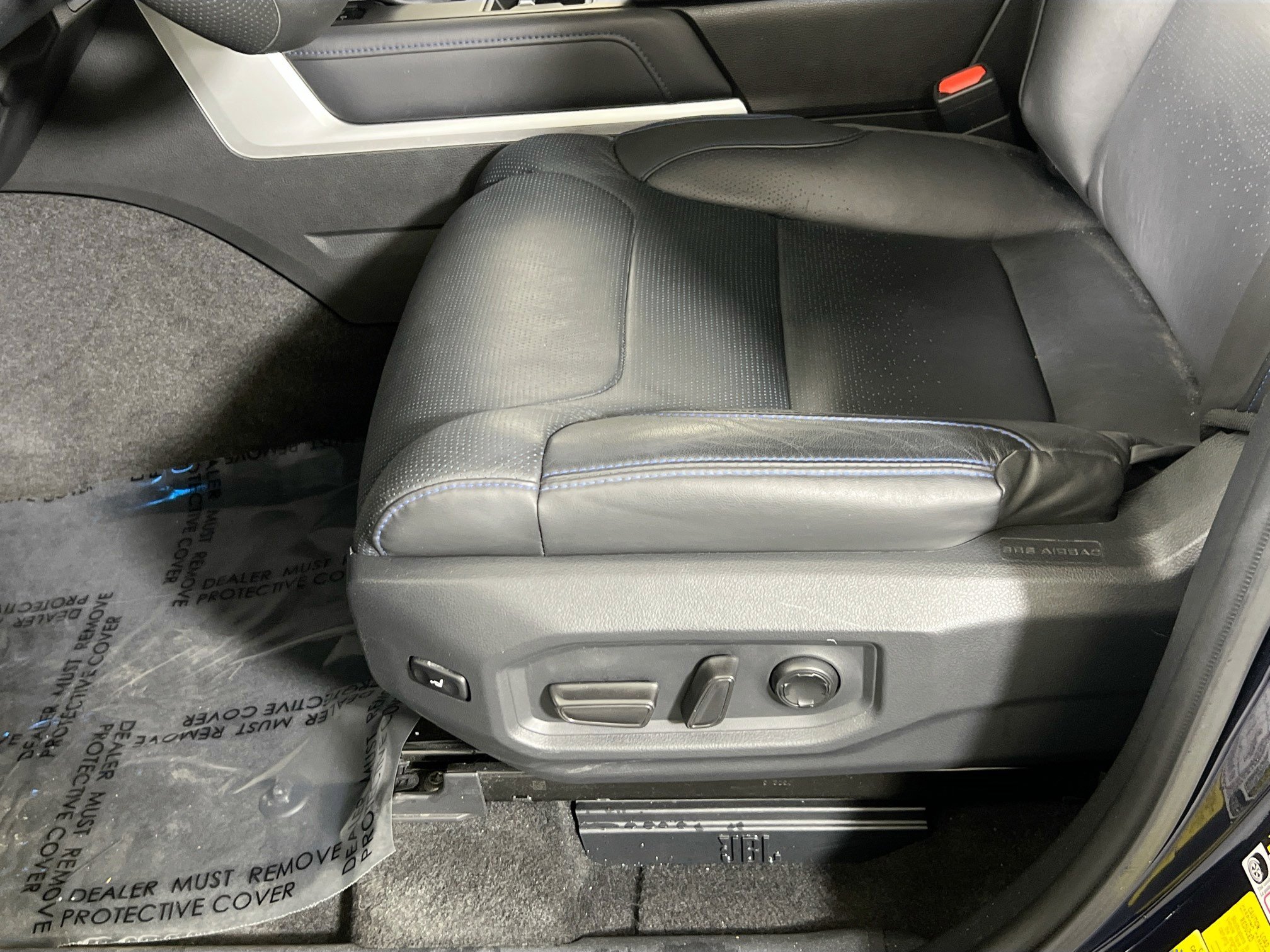 Used 2023 Toyota Tundra Platinum image 18