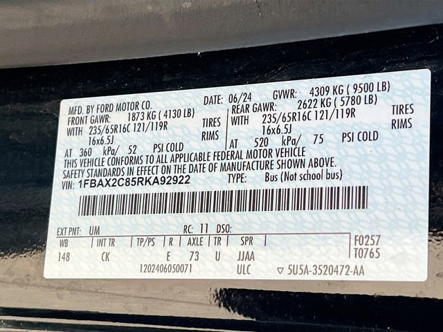 Used 2024 Ford Transit 350 XLT image 13