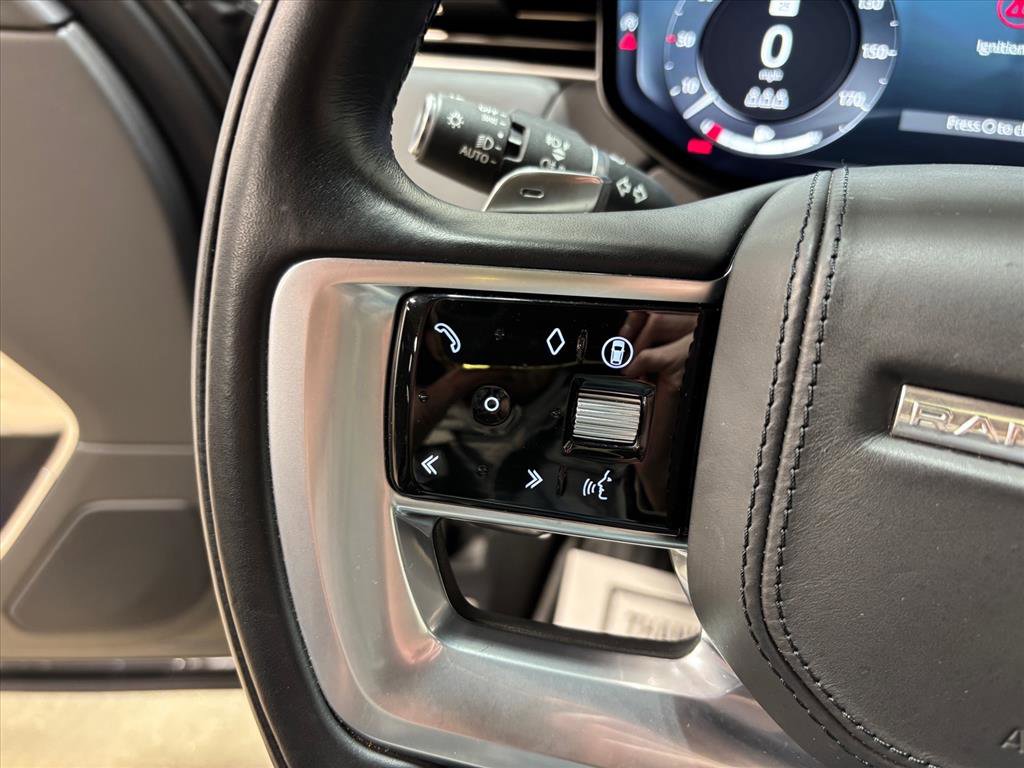 Used 2024 Land Rover Range Rover SE image 20