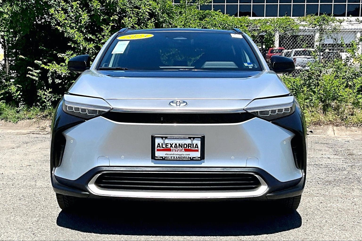 Used 2023 Toyota bZ4X AWD w/ Weather Package image 3