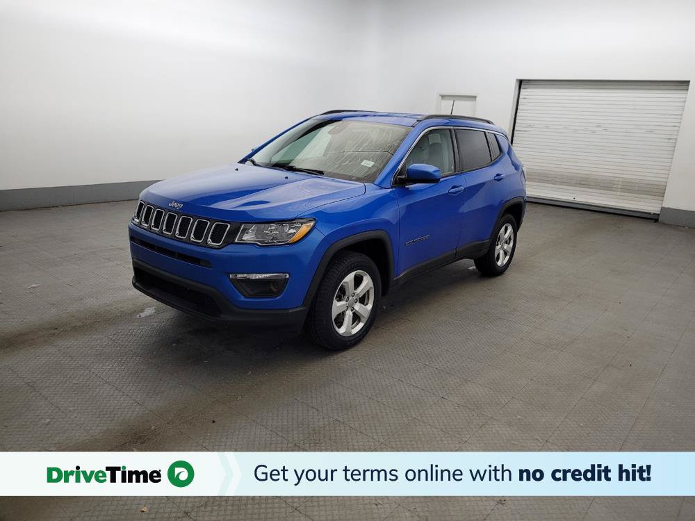 Used 2018 Jeep Compass Latitude w/ Popular Equipment Group AWD/4WD image 1