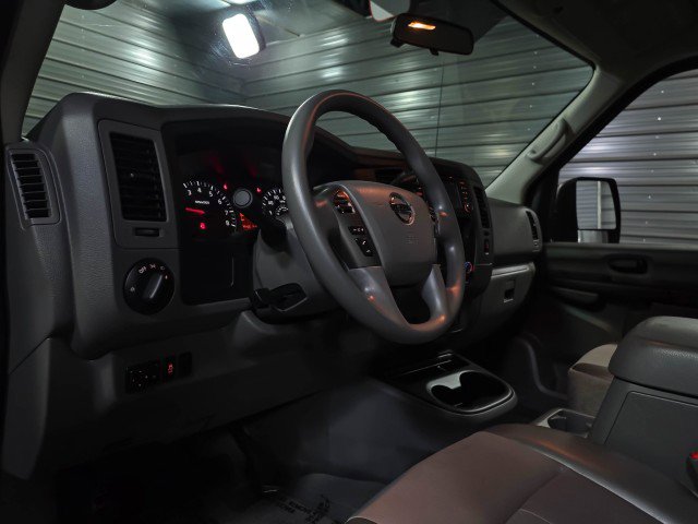 Used 2019 Nissan NV 3500 SV w/ Navigation Package RWD image 13