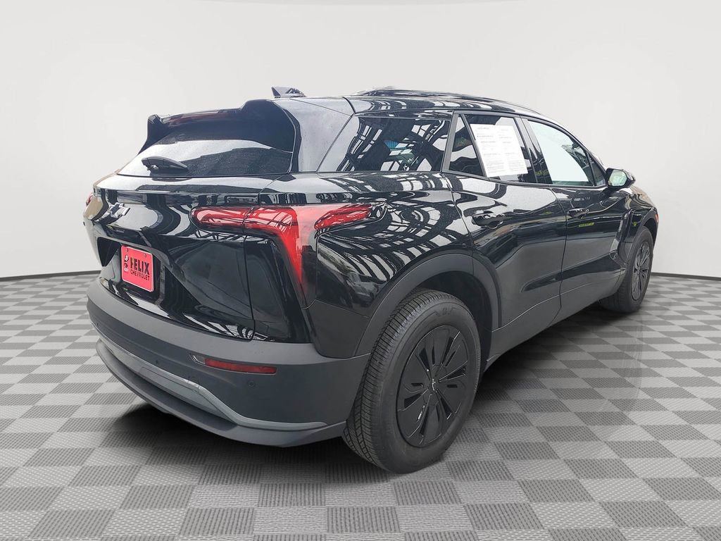 Used 2026 Chevrolet Blazer EV LT w/ Midnight/Sport Edition image 3