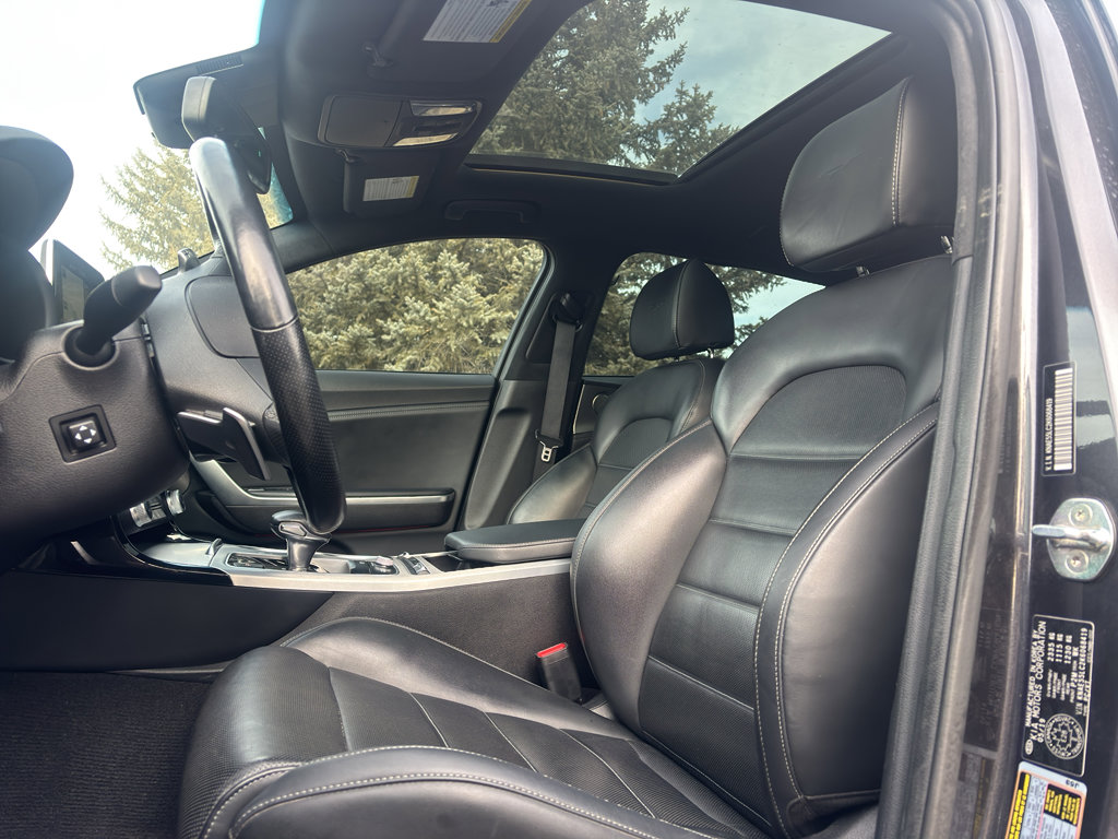 Used 2019 Kia Stinger GT2 image 7