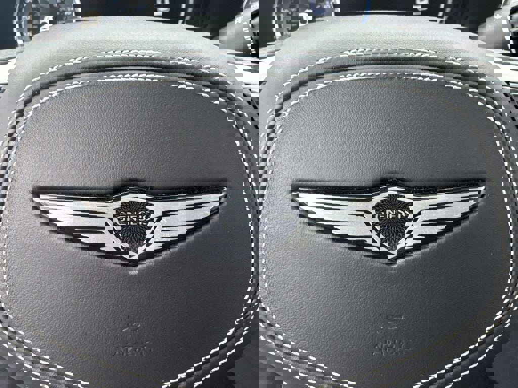 Used 2024 Genesis G70 3.3T Advanced w/ Sport Prestige Package image 35