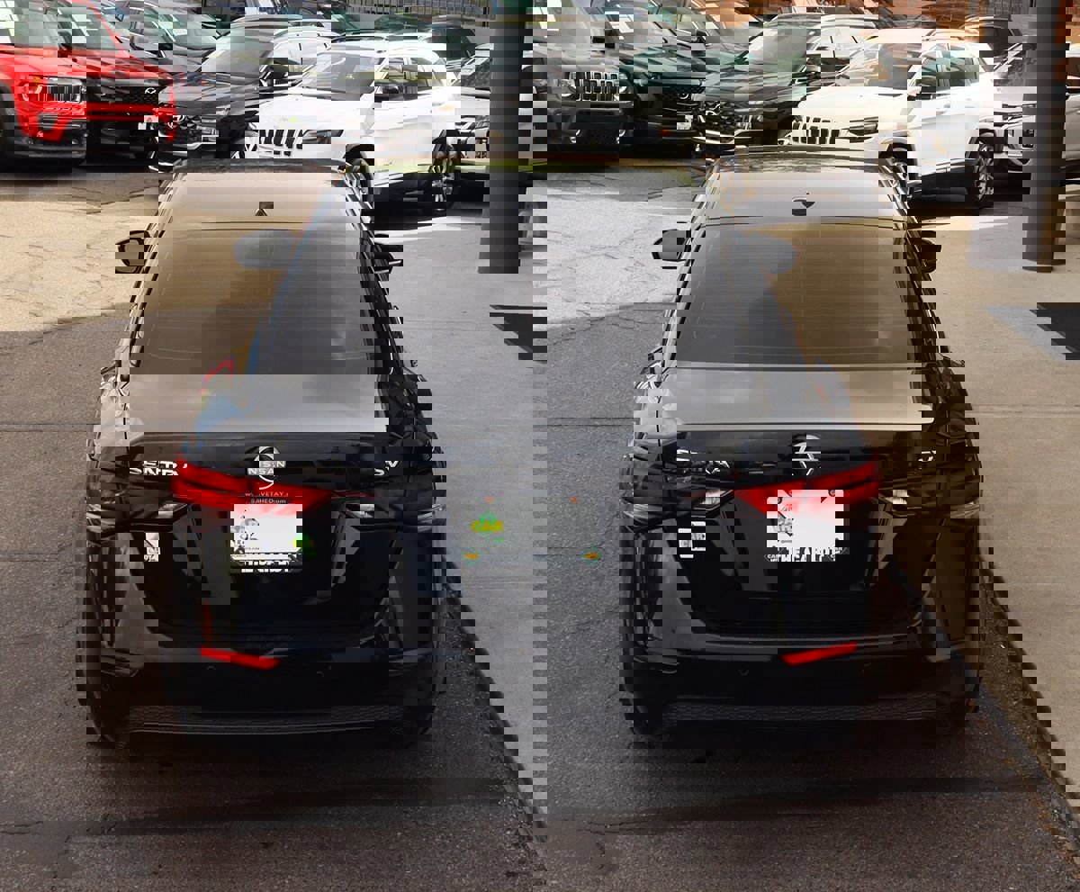 Used 2024 Nissan Sentra SV image 10