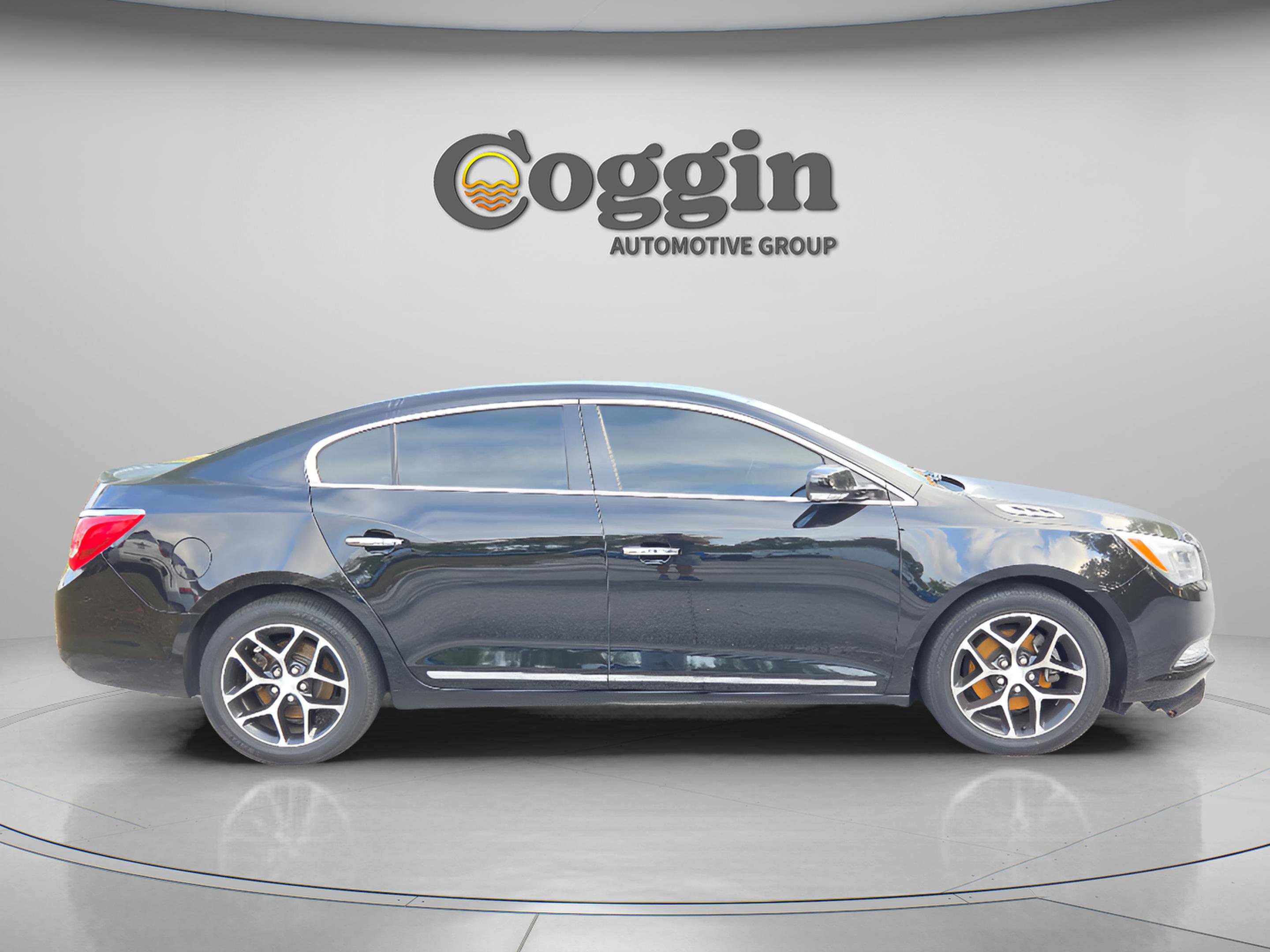 Used 2016 Buick LaCrosse Sport Touring image 6