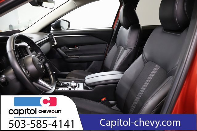 Used 2025 MAZDA CX-50 AWD 2.5 S w/ Premium Package image 13