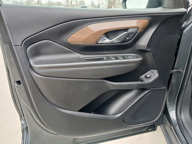 Certified 2021 GMC Terrain SLE w/ Driver Convenience Package image 13