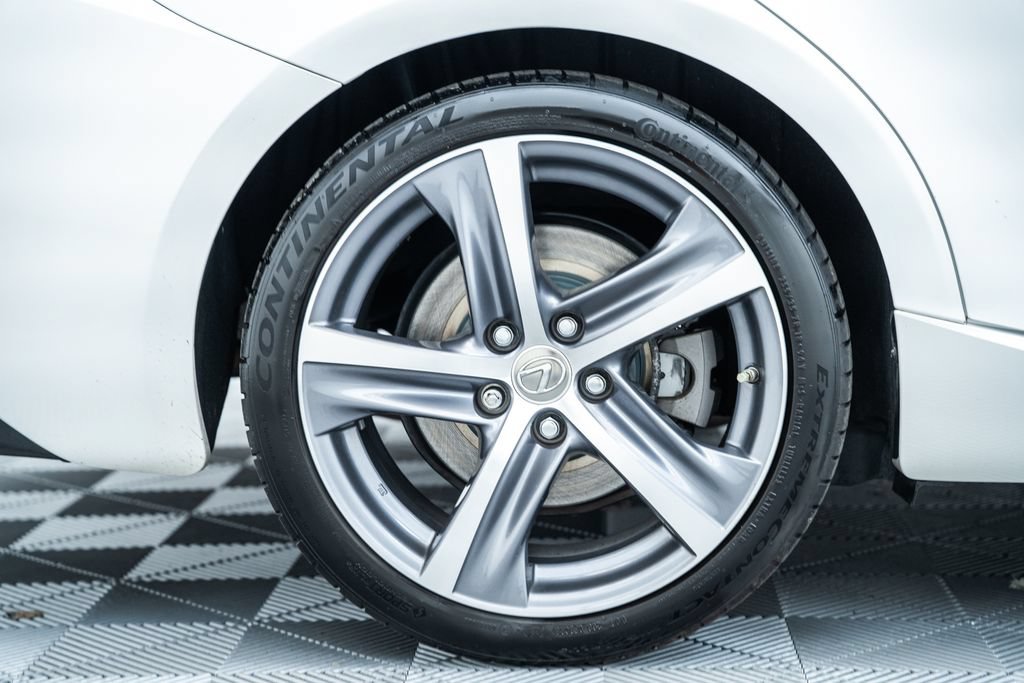Used 2020 Lexus IS 300 w/ Navigation Package RWD image 17