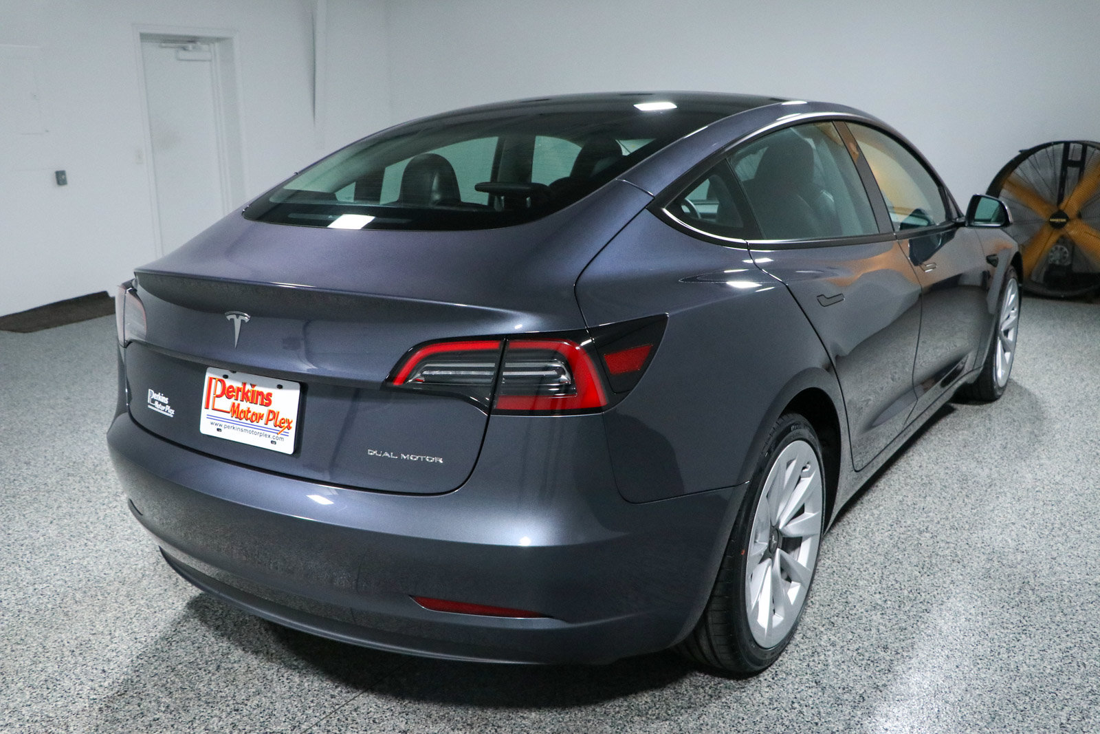 Used 2023 Tesla Model 3 Long Range AWD/4WD image 7