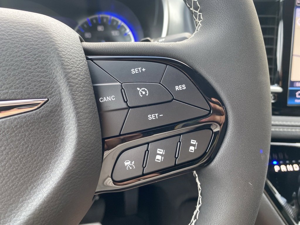 New 2026 Chrysler Pacifica Limited w/ S Appearance Package image 24