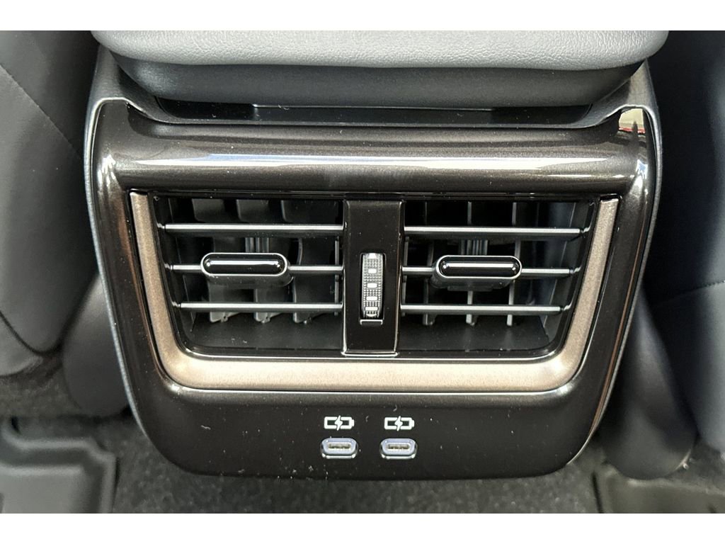 New 2026 Toyota Crown Platinum image 14